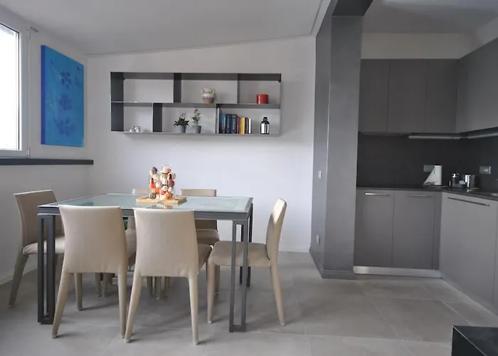Nisus Apartment, Prestigioso *